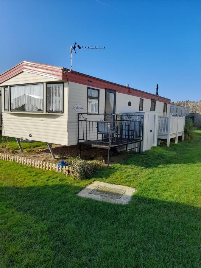 Kings Caravan - Family Groups Only - Very Quiet Park Villa Skegness Exterior photo